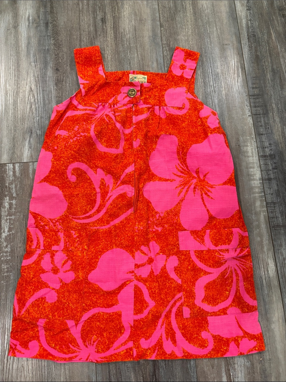 Vintage 60s Mod Hawaiian Hibiscus Red and Pink Mini Dress